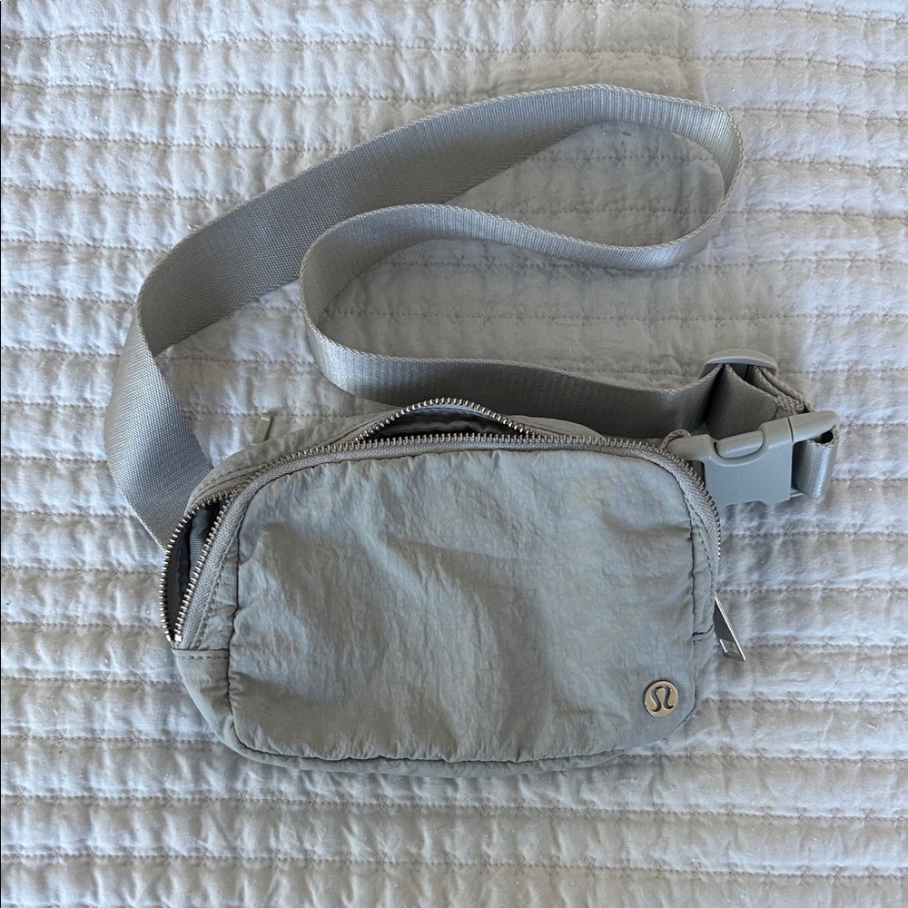 lululemon athletica Light Gray Belt Bag
